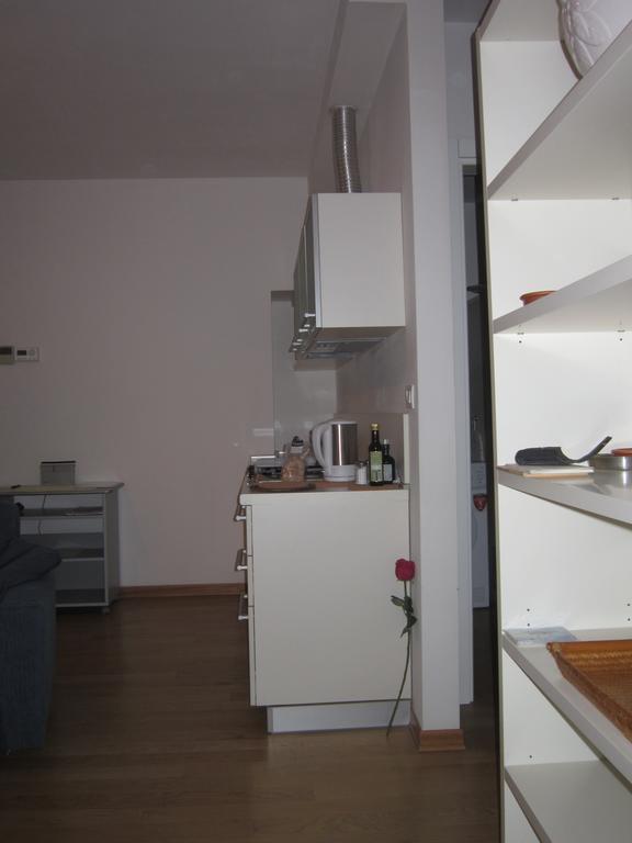 23 Apartment