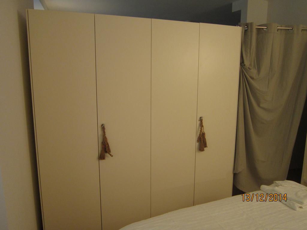 23 Apartment *