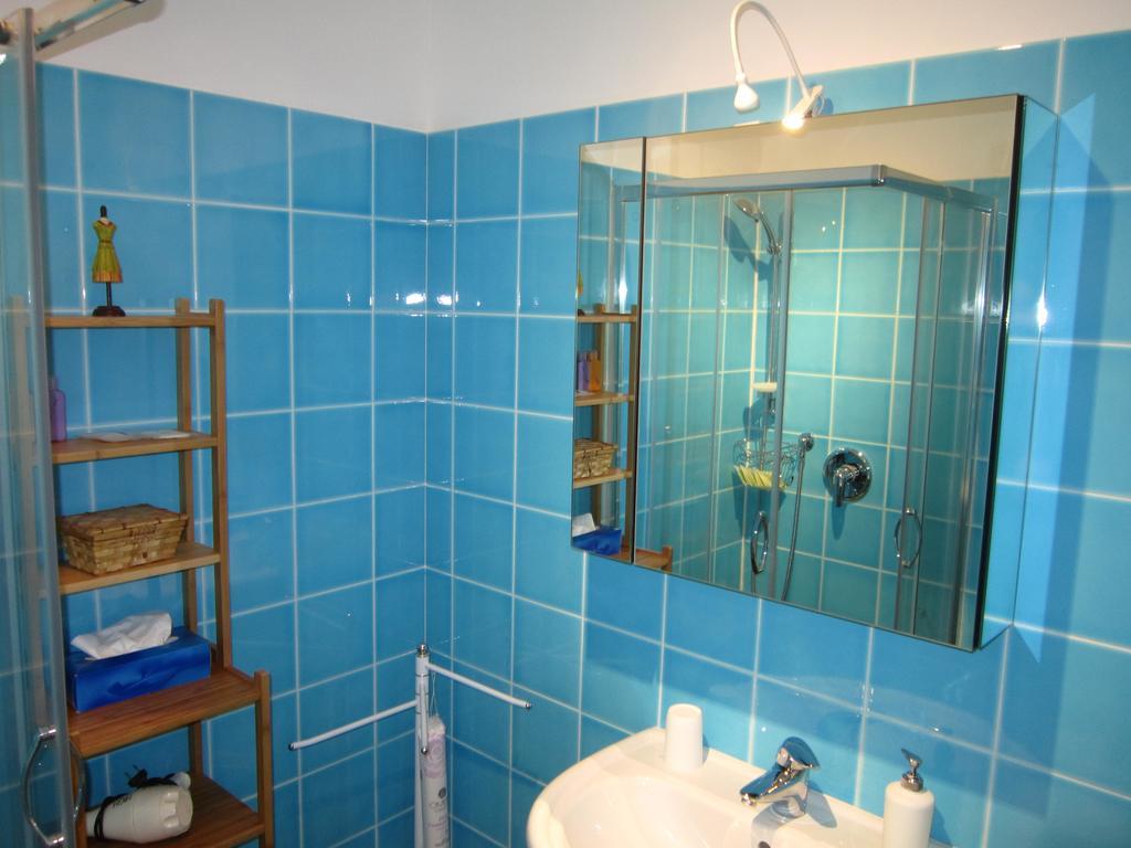 23 Apartment *