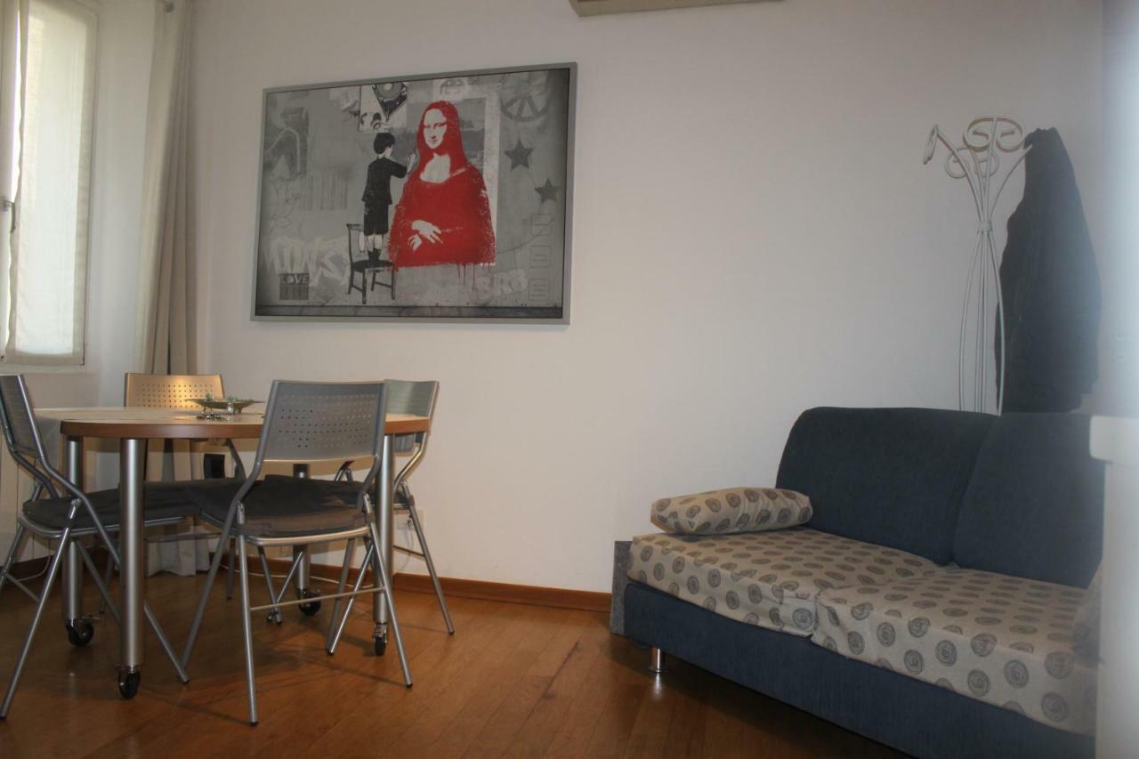 23 Apartment *